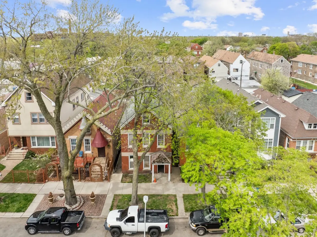 3408 S Carpenter Street, Chicago, IL 60608 - Image #1