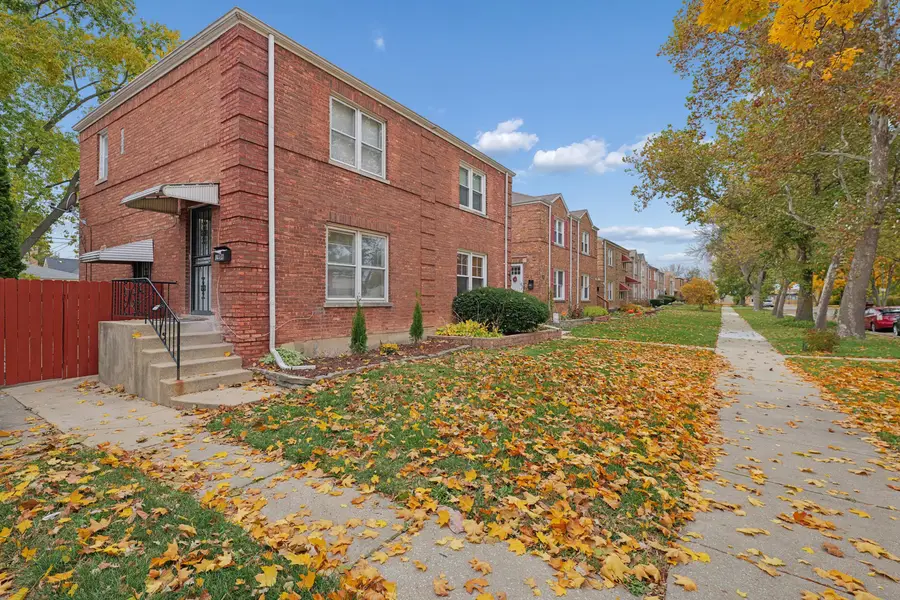 1906 N Nashville Avenue, Chicago, IL 60707 - Image #2