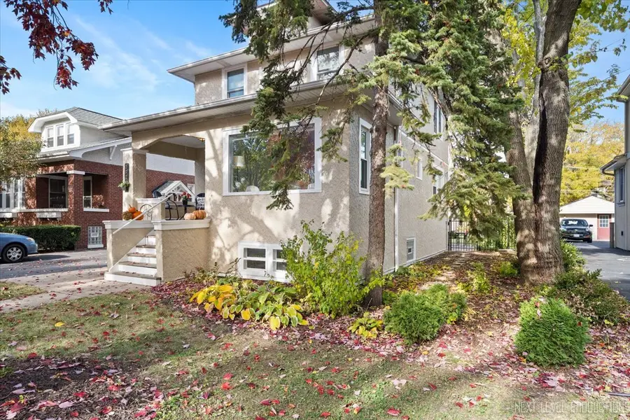 392 Herrick Road, Riverside, IL 60546 - Image #2