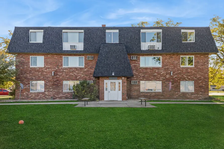 17220 71st Avenue #11, Tinley Park, IL 60477 - Image #2