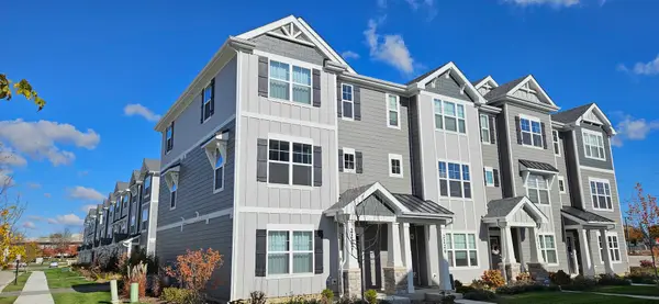 Address Withheld By Seller, Mundelein, IL 60060