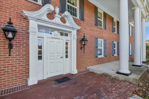 511 Coventry Lane #2, Crystal Lake, IL 60014