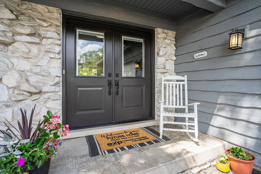 1614 185th Street, Lansing, IL 60438 - Image #2