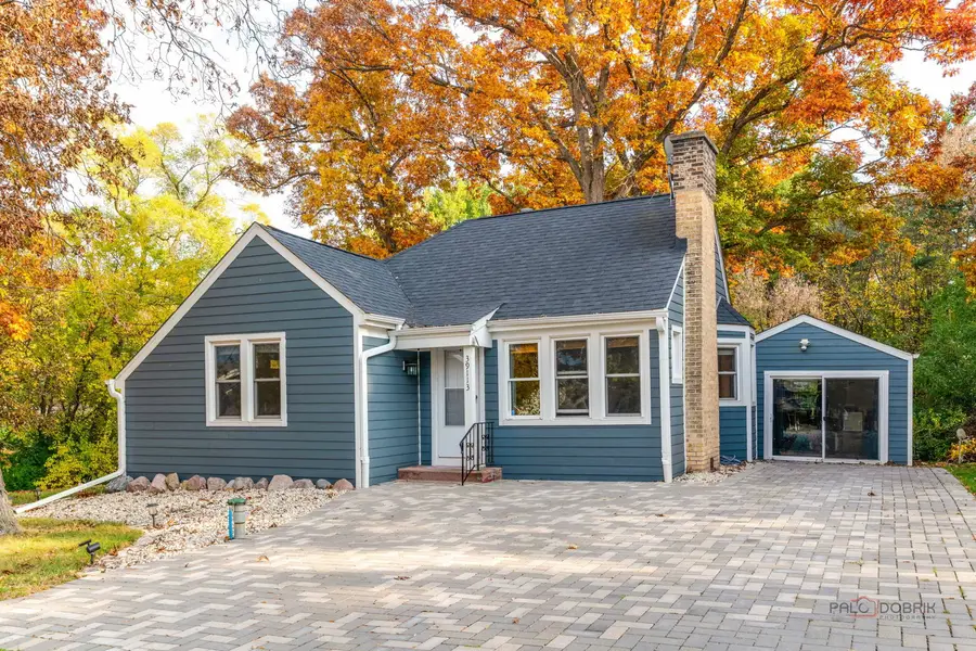 39113 N Cedar Crest Drive, Lake Villa, IL 60046 - Image #2