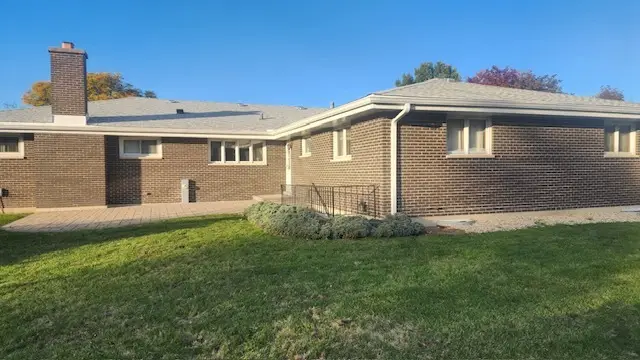 841 Jay Drive, Downers Grove, IL 60516 - Image #2