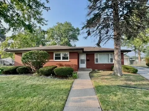 16535 S Elm Court, South Holland, IL 60473 - Image #1