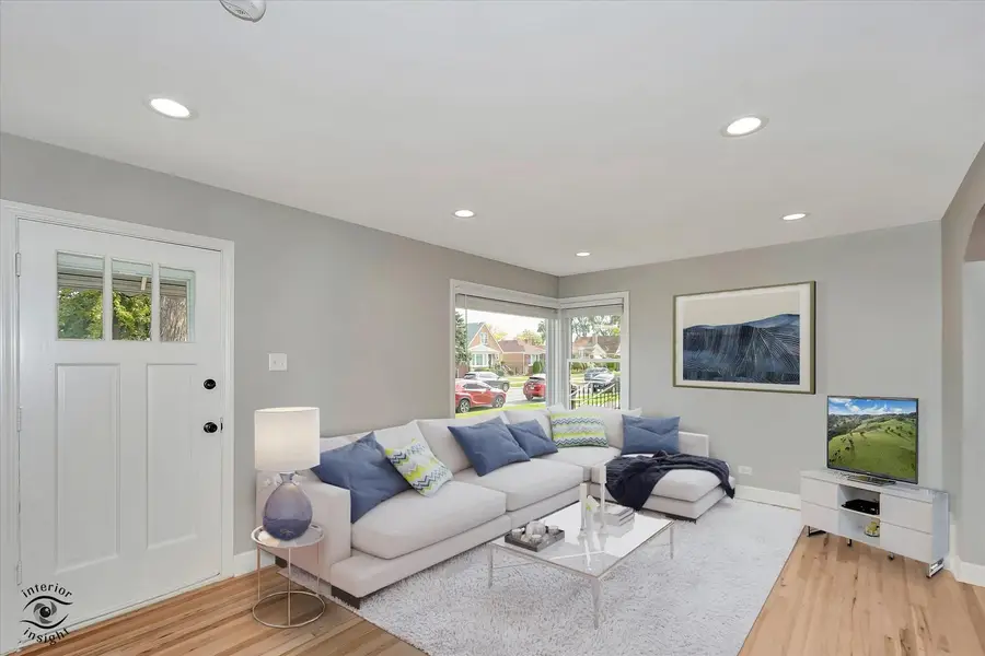 5230 S Hamlin Avenue, Chicago, IL 60632 - Image #3