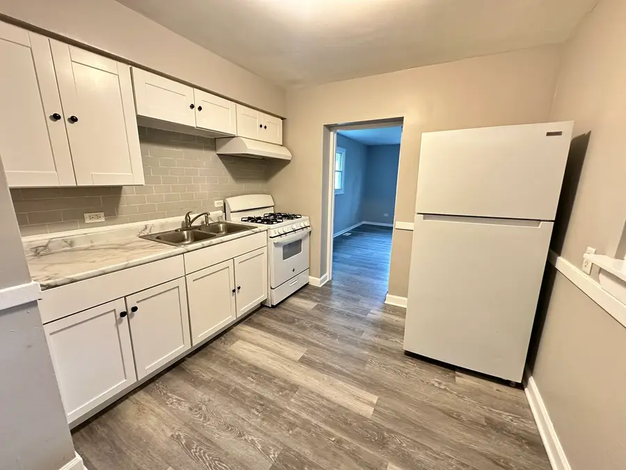 1581 Kenilworth Drive, Calumet City, IL 60409 - Image #3