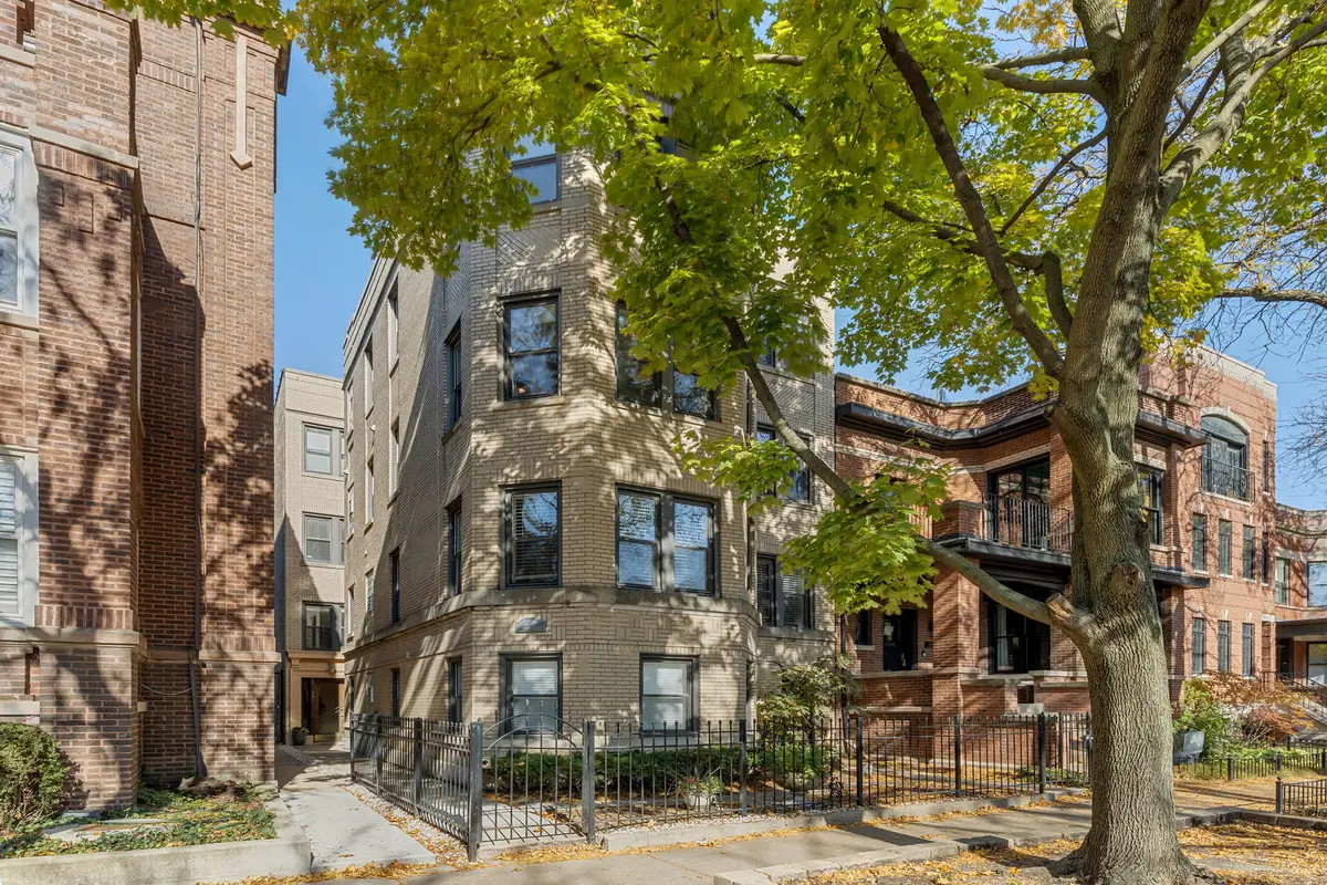 1250 W Cornelia Avenue #3S, Chicago, IL 60657 - Image #1