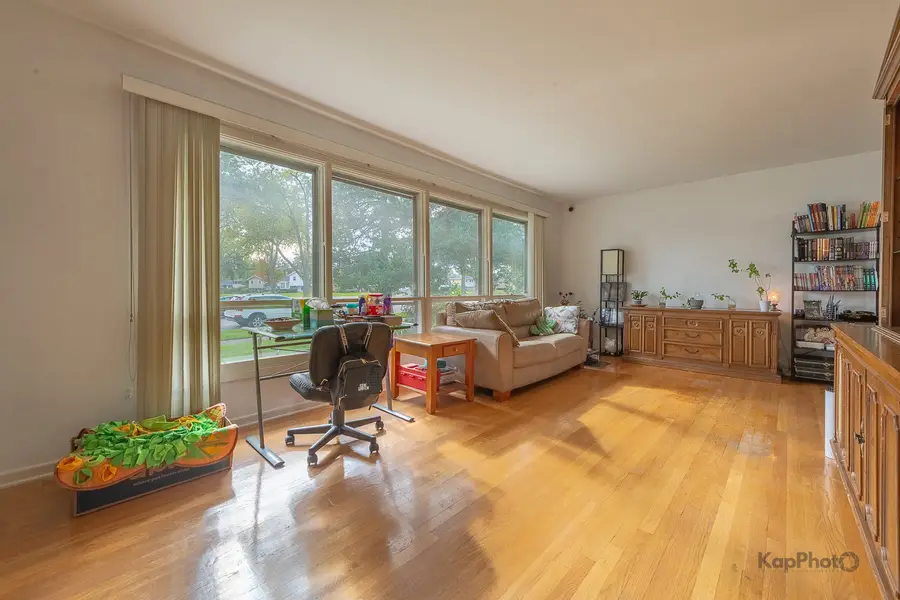 2740 Norma Court, Glenview, IL 60025 - Image #3