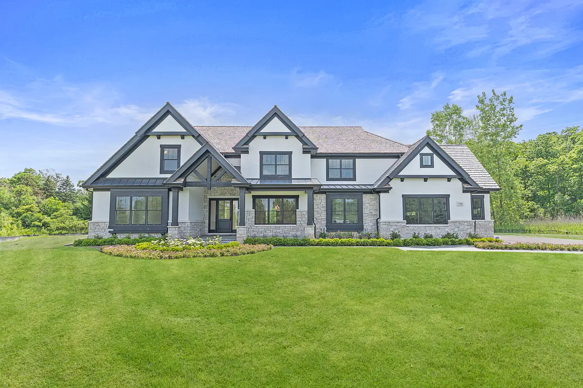 106 Brookwood Lane, Lincolnshire, IL 60069 - Image #1