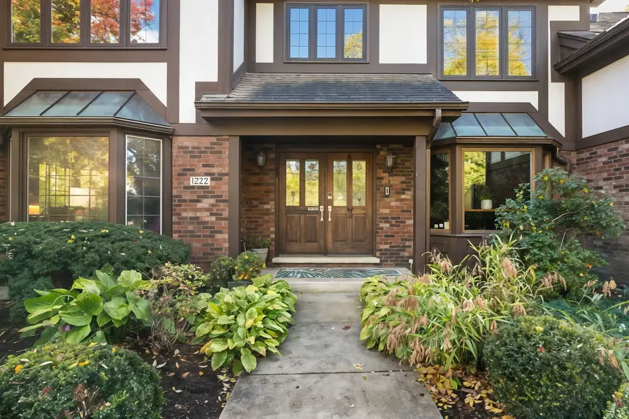 1222 Champion Forest Court, Wheaton, IL 60187 - Image #3
