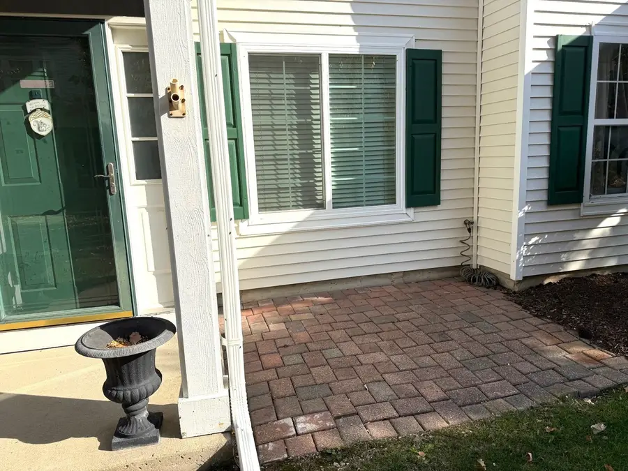 2298 Reflections Drive, Aurora, IL 60502 - Image #2