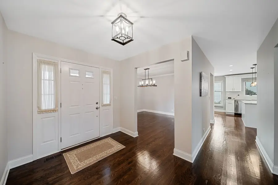 701 N Victoria Drive, Palatine, IL 60074 - Image #3