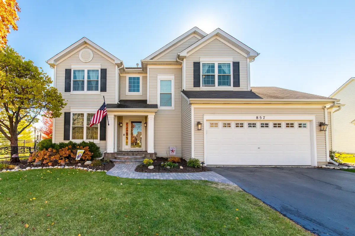 857 Great Falls Drive, Volo, IL 60073 - Image #1