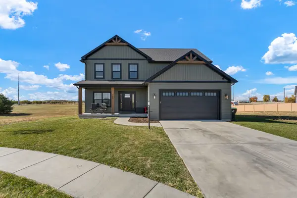 103 Wildflower Point, Heyworth, IL 61745