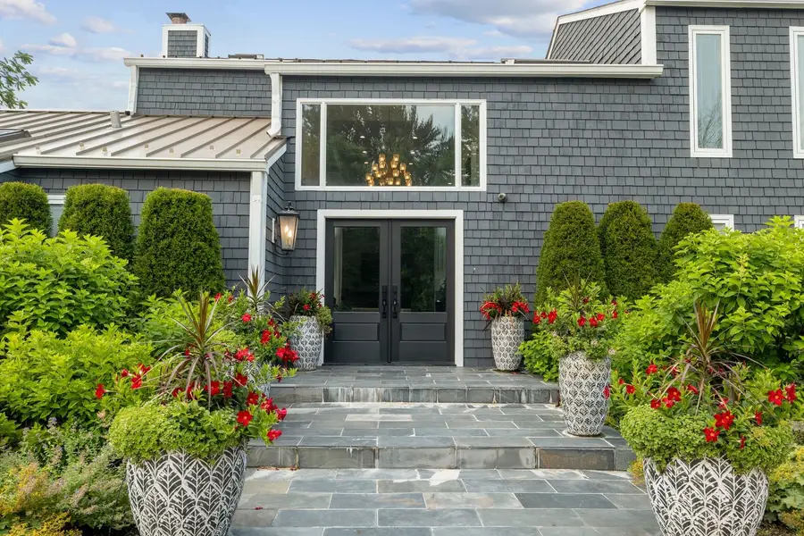 620 W Old Elm Road, Lake Forest, IL 60045 - #3