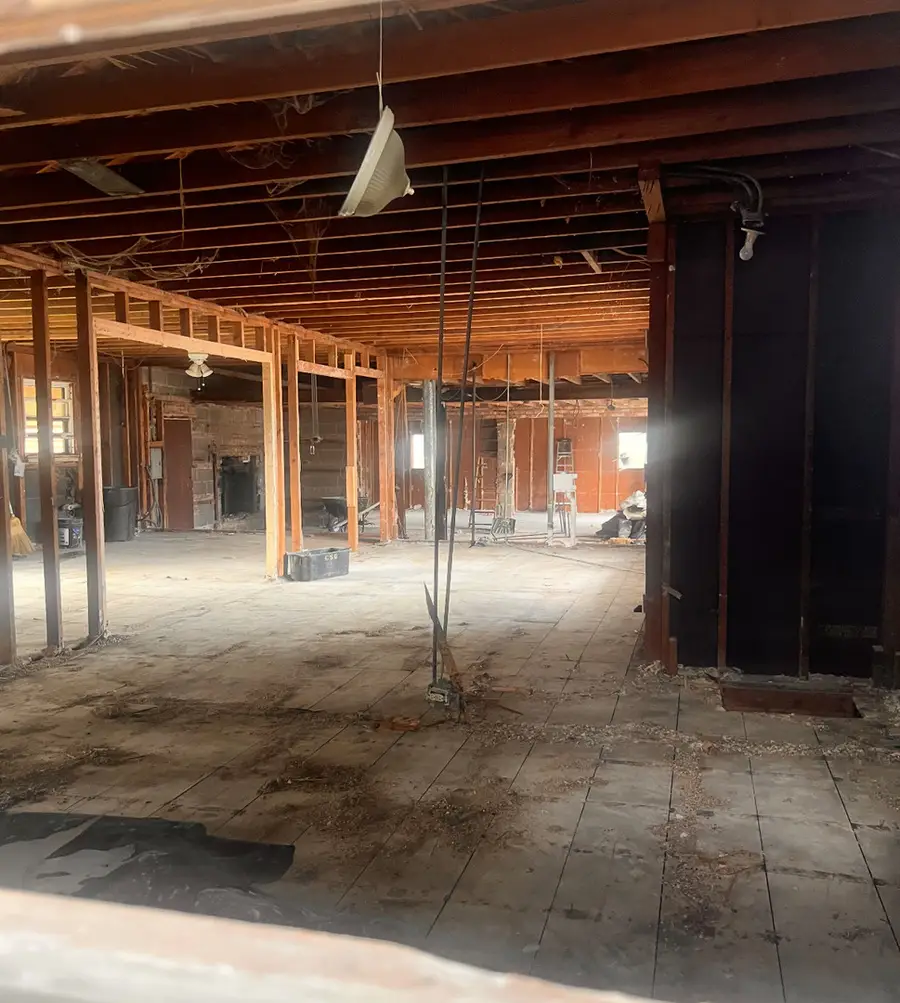 10840 S Harlem Avenue, Worth, IL 60482 - Image #2