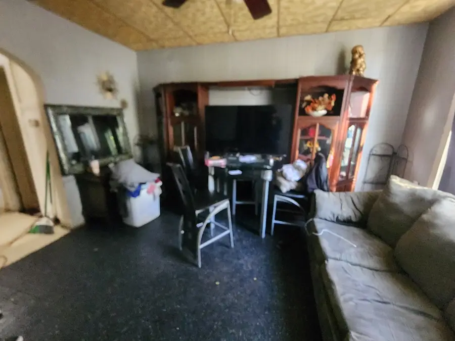 5830 S Carpenter Street, Chicago, IL 60621 - Image #3