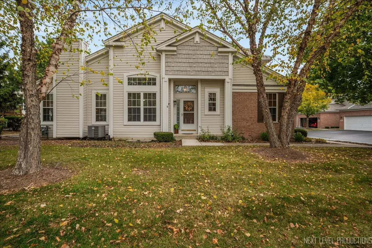 332 Wolcott Lane, Batavia, IL 60510 - Image #1