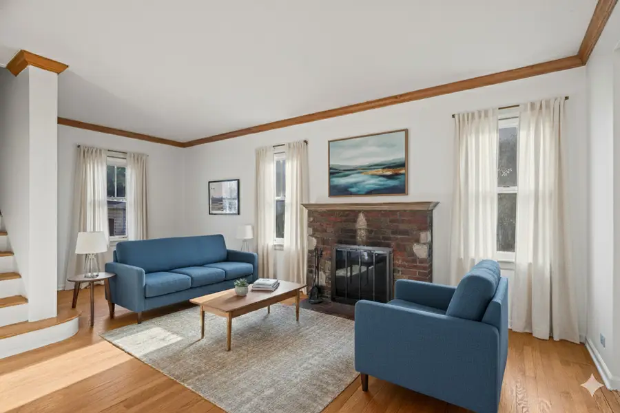 543 Columbia Avenue, Des Plaines, IL 60016 - Image #2