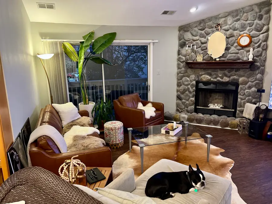 Address Withheld By Seller, Palatine, IL 60074 - Image #2