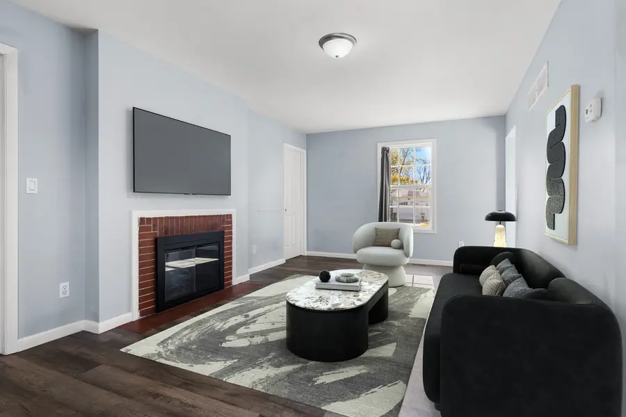 2906 Buckingham Drive, Rockford, IL 61107 - Image #2