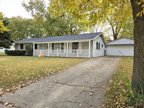 217 E Holiday Drive, Decatur, IL 62526