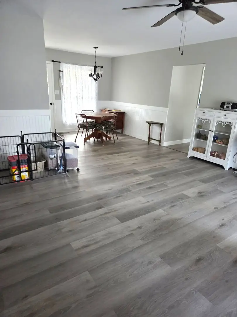 217 E Holiday Drive, Decatur, IL 62526 - Image #3