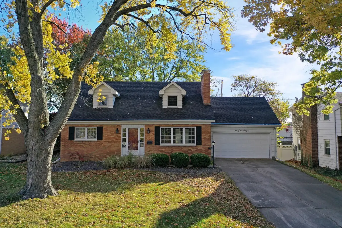 6308 N Imperial Drive, Peoria, IL 61614 - Image #1