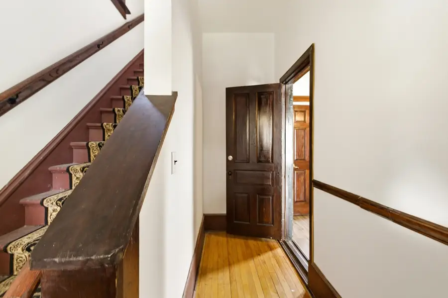 6733 31st Street, Berwyn, IL 60402 - Image #2