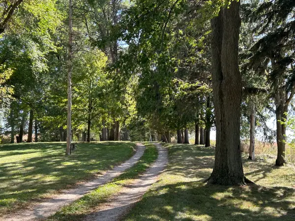 16104 Mcguire Road, Harvard, IL 60033