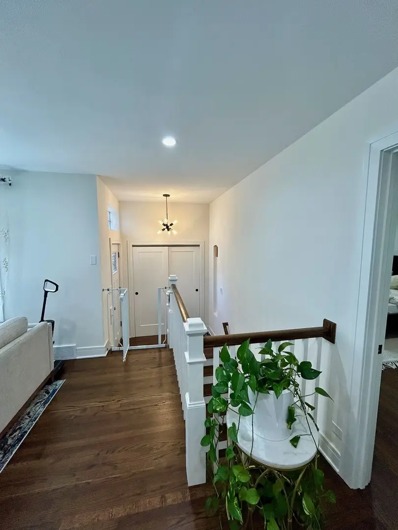 68 Lawton Road, Riverside, IL 60546 - Image #2