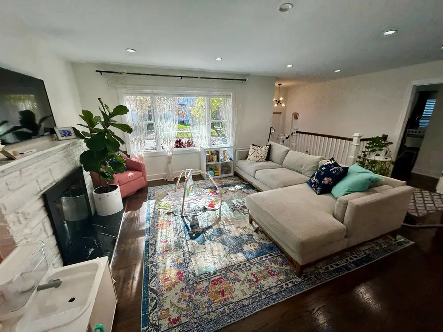 68 Lawton Road, Riverside, IL 60546 - Image #3