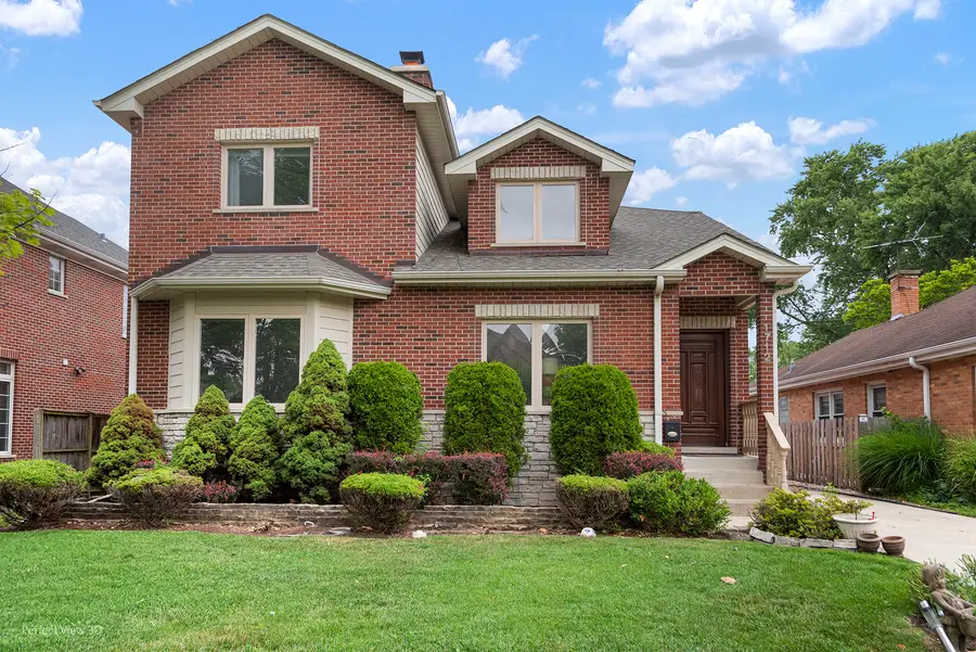 1712 Woodland Avenue, Park Ridge, IL 60068 - Image #2