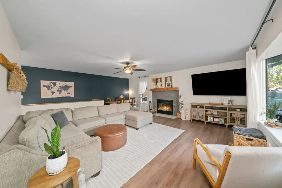 54 Clarece Trail, Lake Holiday, IL 60552 - Image #2