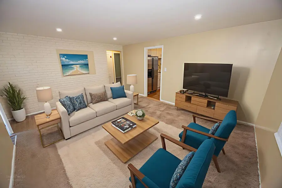 1611 W Glenwood Avenue, Joliet, IL 60435 - Image #2