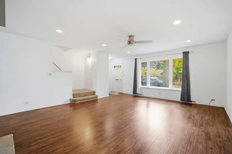 104 E Lincoln Street, Mount Prospect, IL 60056 - Image #3