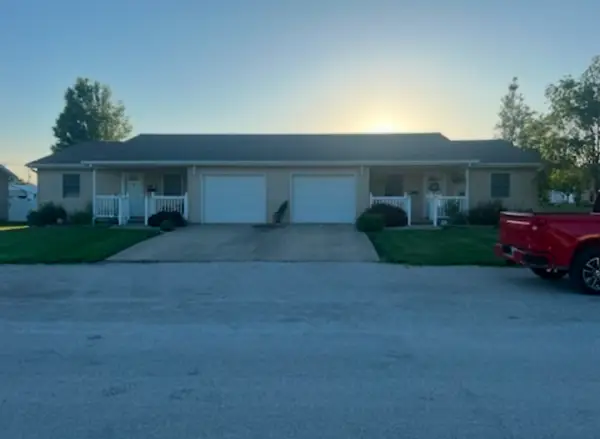 107 S Oak Street, Assumption, IL 62510