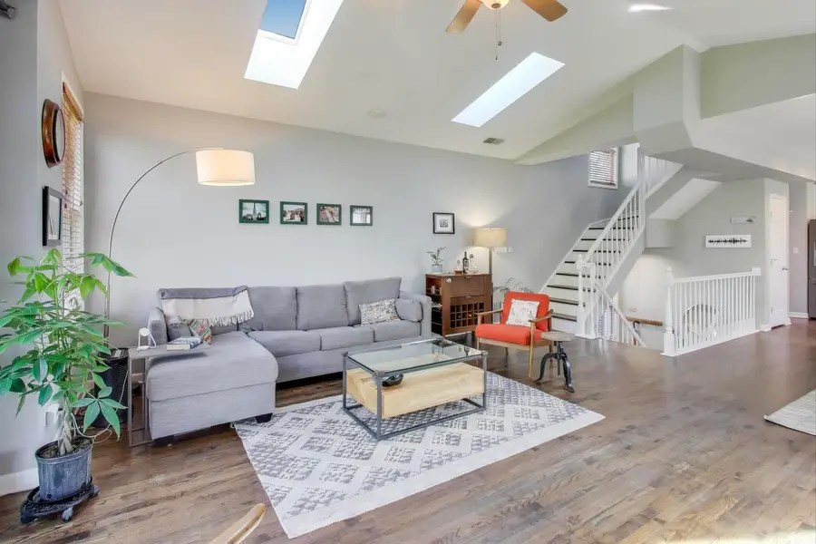 645 W Briar Place #4, Chicago, IL 60657 - Image #3