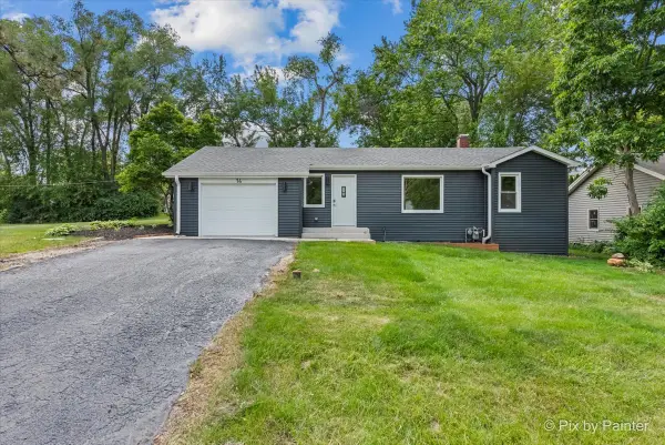 14 Lakewood Drive, Oakwood Hills, IL 60013