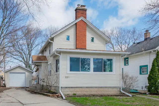 221 Elm Street, Batavia, IL 60510 - Image #1