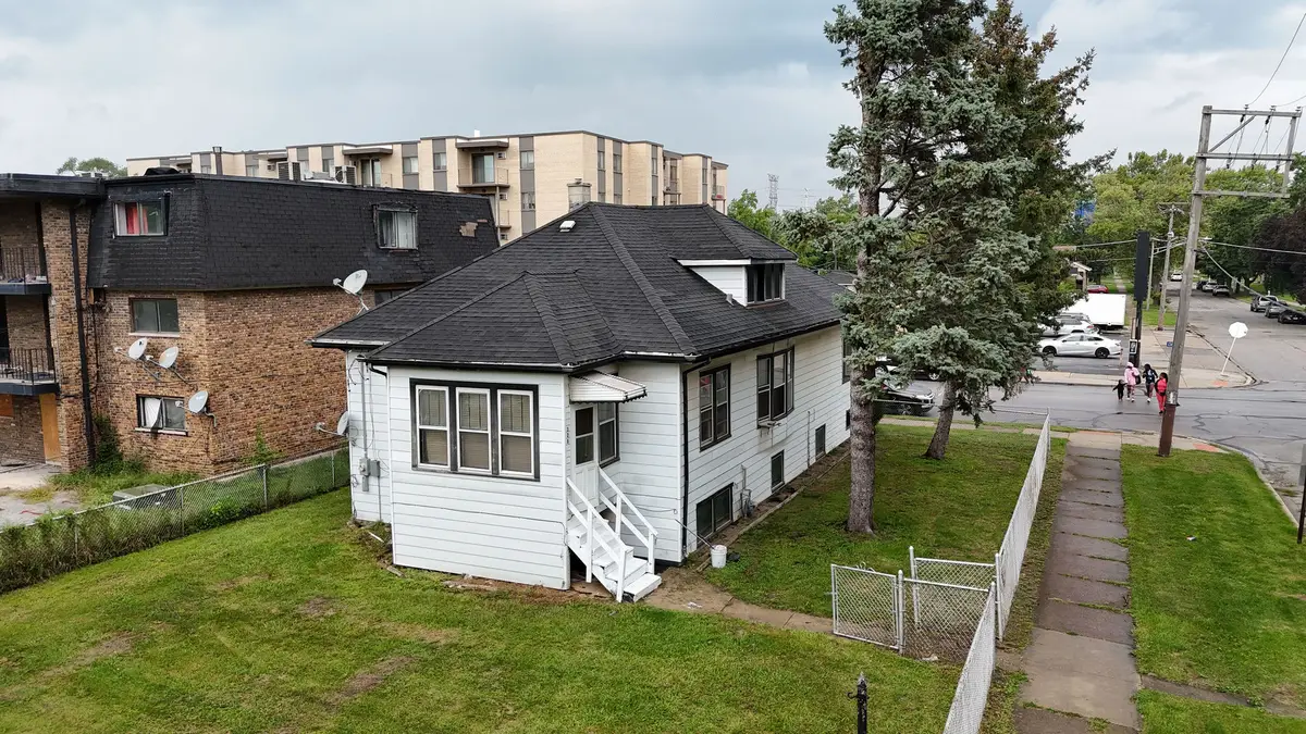 328 W 138th Street, Riverdale, IL 60827 - Image #1