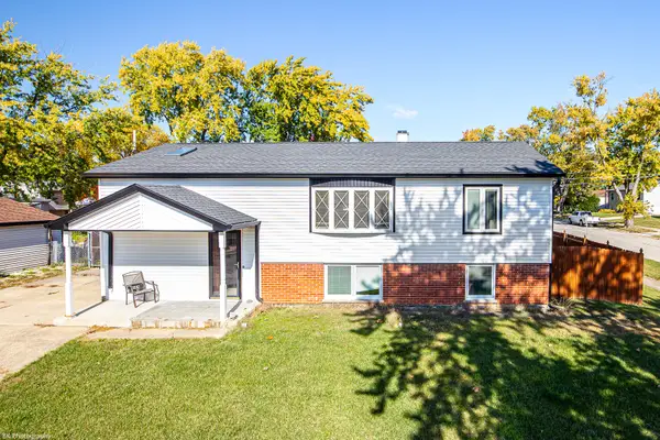 9104 Fairway Drive, Orland Park, IL 60462