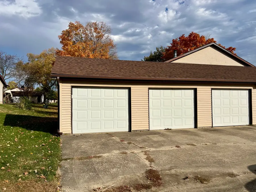 1202 Dean Drive, Urbana, IL 61802 - Image #3