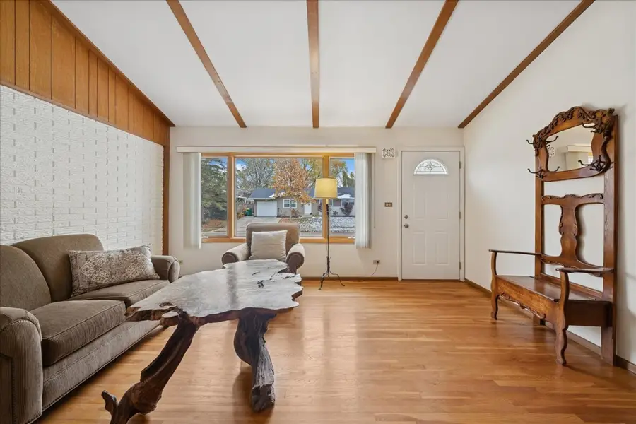 Address Withheld By Seller, Buffalo Grove, IL 60089 - Image #3