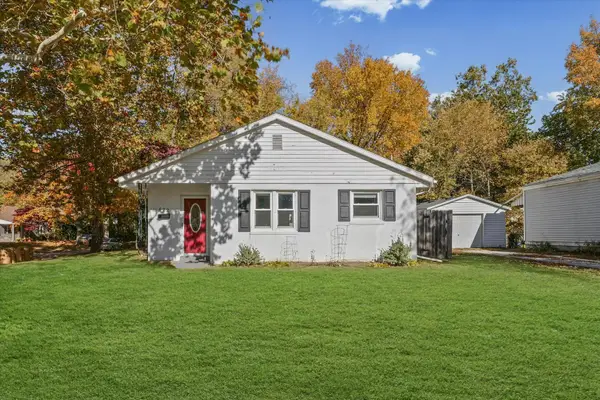 602 E Washington Street, Urbana, IL 61801