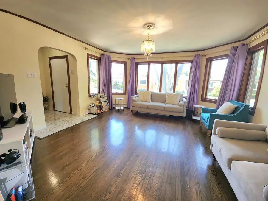 7818 W Elmgrove Drive, Elmwood Park, IL 60707 - Image #2