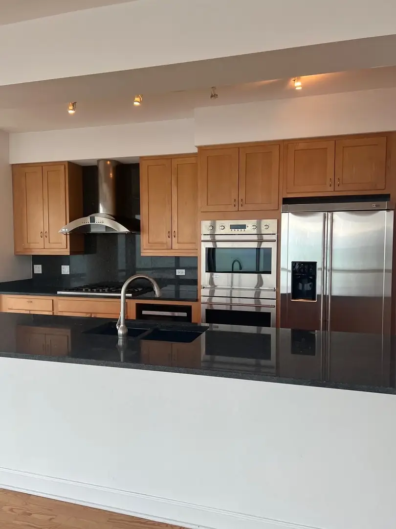 Address Withheld By Seller, Chicago, IL 60605 - Image #3