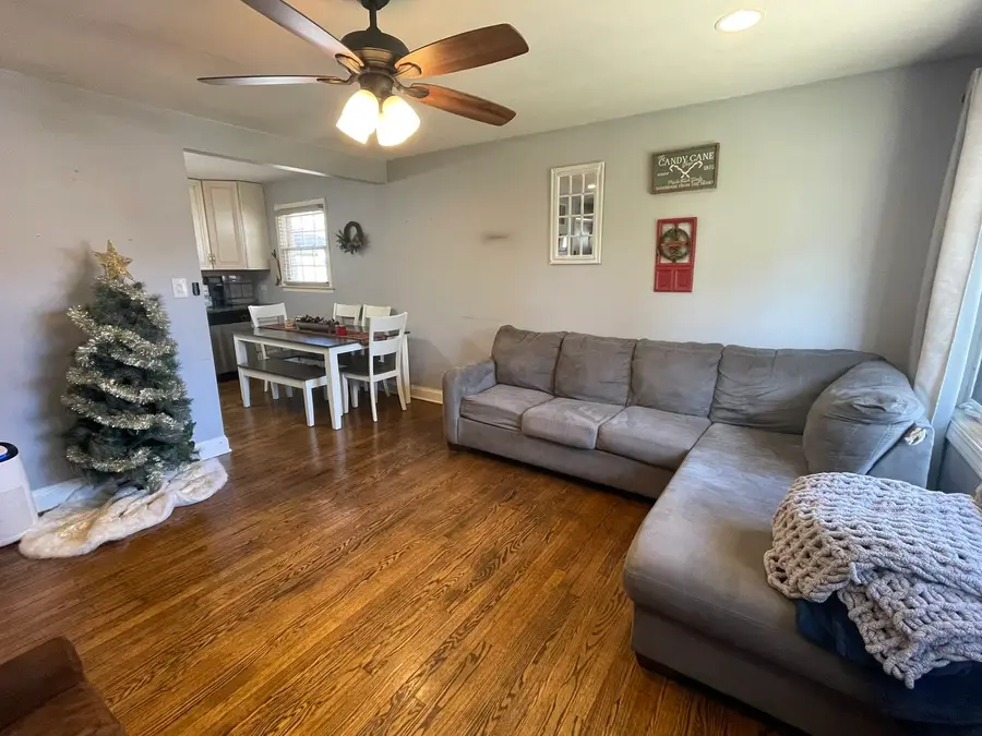 11334 S Natoma Avenue, Worth, IL 60482 - Image #3